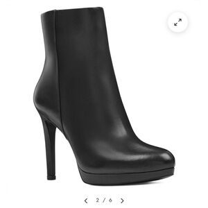 PLATFORM BOOTIES BLACK LEATHER